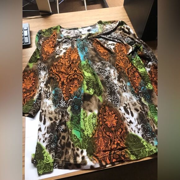 N Touch  size medium top excellent condition see pics - Picture 2 of 2